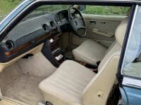 Mercedes-Benz 230 230E Saloon W123 Silver #51