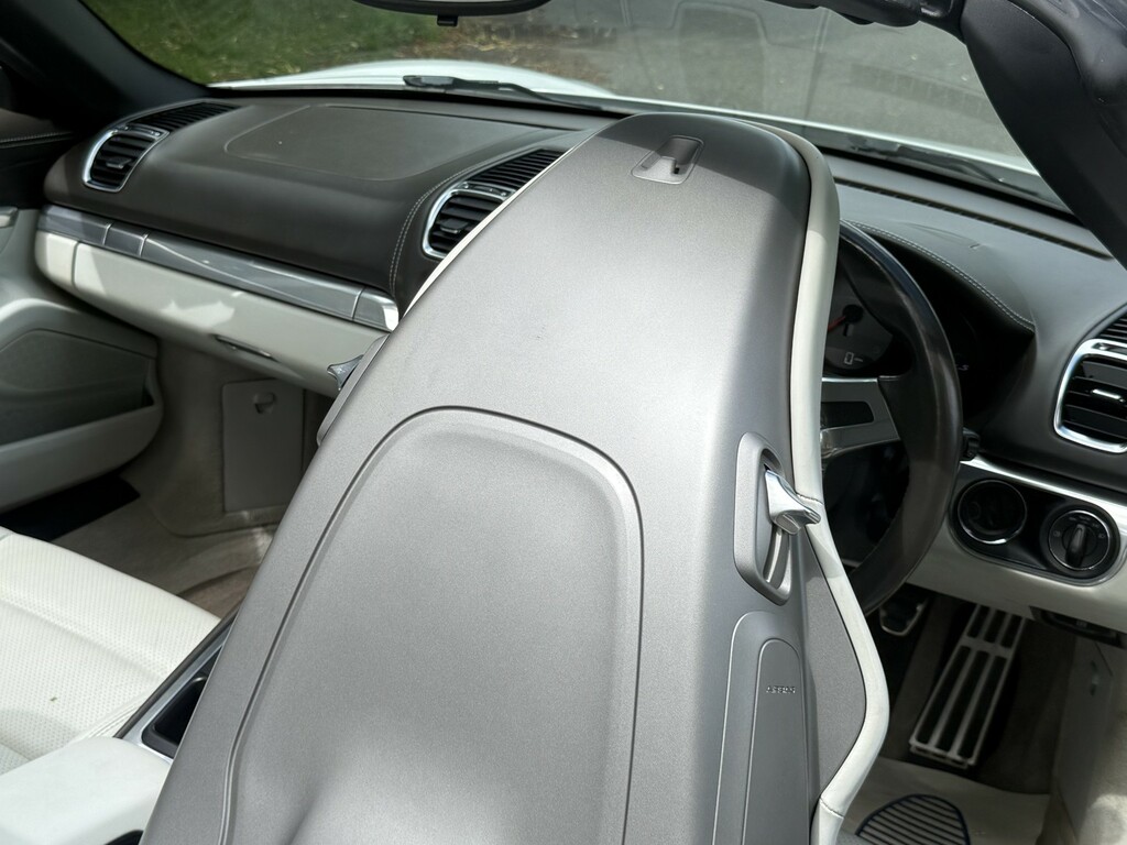 Porsche Boxster 2.7 981 Convertible Silver #26