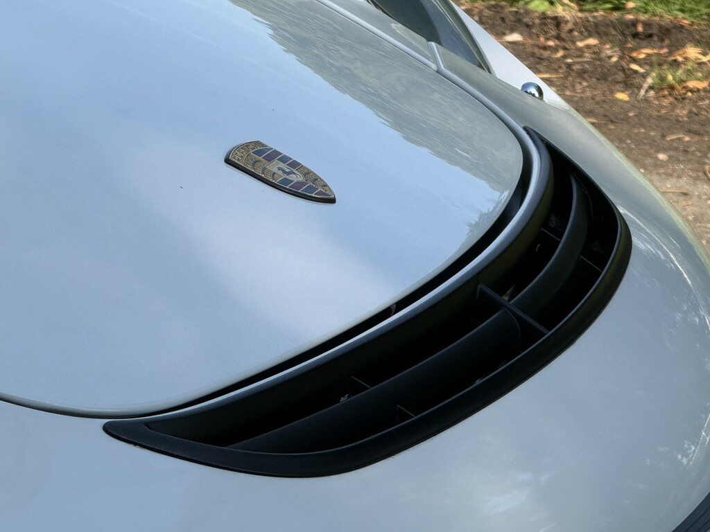 Porsche 911 3.6 997 Gt3 White #6