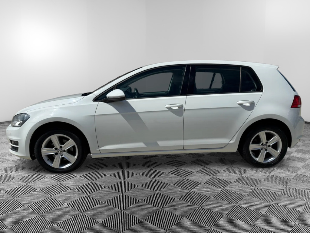 Volkswagen Golf 1.6 Tdi Bluemotion Tech Match Hatchback Cambelt VO15KXC White #3