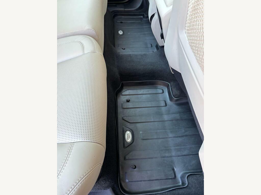Land Rover Discovery Sport Sd4 Se Tech Red #34