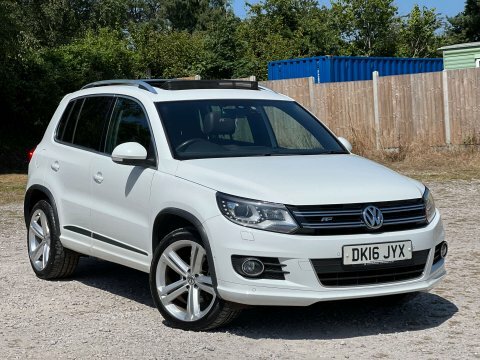 Volkswagen Tiguan 2.0 Tiguan R-line DK16JYX White