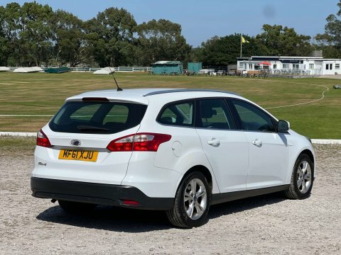 Ford Focus 1.6 Focus Zetec White #4