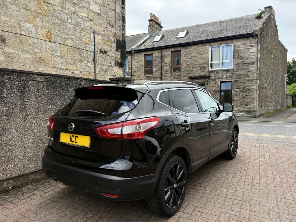 Nissan Qashqai Suv 1.5 Dci Tekna 201666 JXZ7792 Black #2