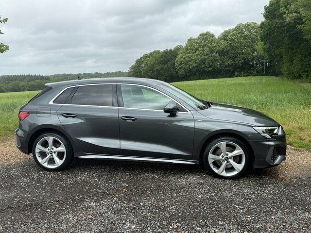 Audi A3 2021 1.4 Tfsie 40 S Line Sportback Plug RF21JRX Grey #4