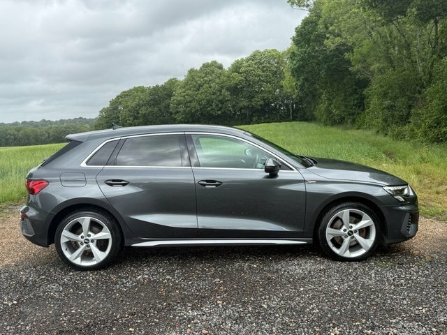 Audi A3 2021 1.4 Tfsie 40 S Line Sportback Plug RF21JRX Grey #5