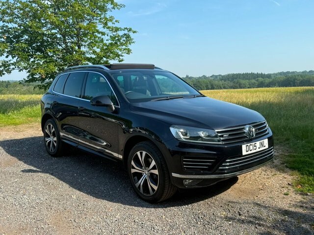 Volkswagen Touareg 2015 3.0 Tdi V6 Bluemotion Tech R-line Suv Die Black