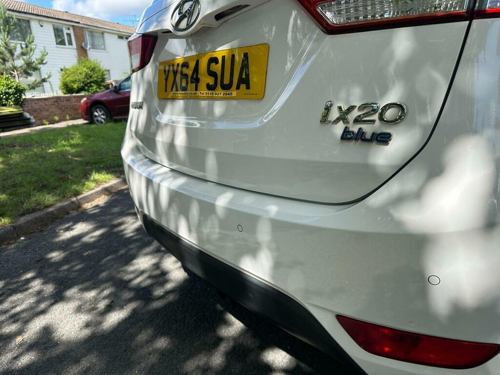 Hyundai Ix20 Hatchback 1.6 Crdi Active Euro 5 Ss 20146 White #4