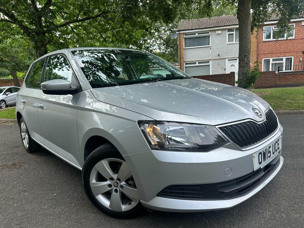 Skoda Fabia Hatchback 1.0 Se Euro 6 Ss 201515 Silver
