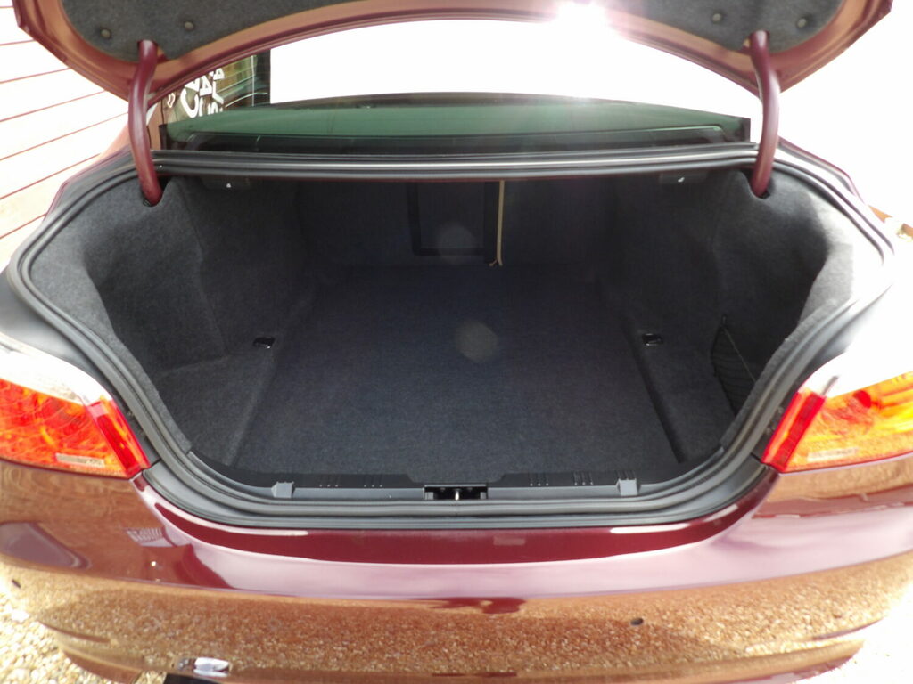 BMW 5 Series Saloon 520D Se Business Edition Step Au Red #5