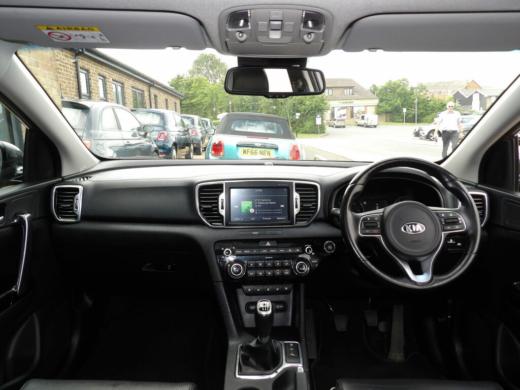 Kia Sportage 1.7 Crdi Isg 2 White #9