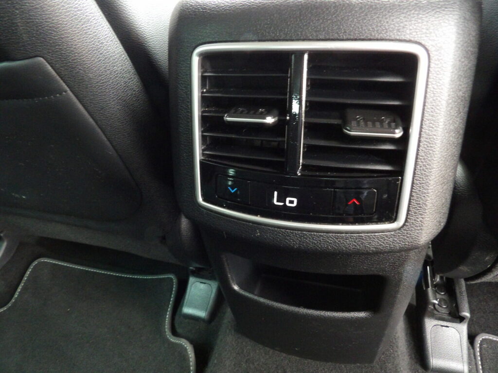 Kia Sportage 1.6L 4 Blue #9