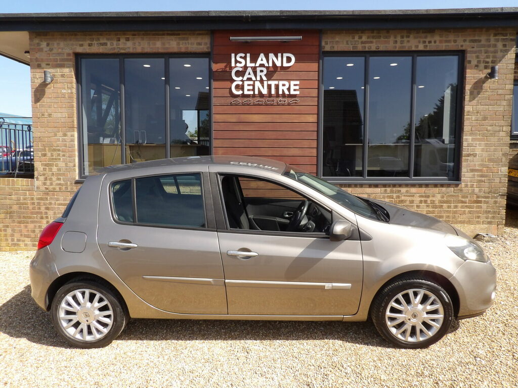 Renault Clio 1.1 Dynamique 16V 74 Bhp Black #2