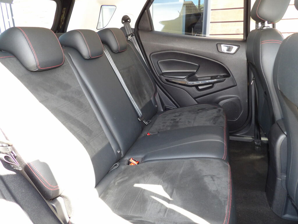 Ford Ecosport Active White #13
