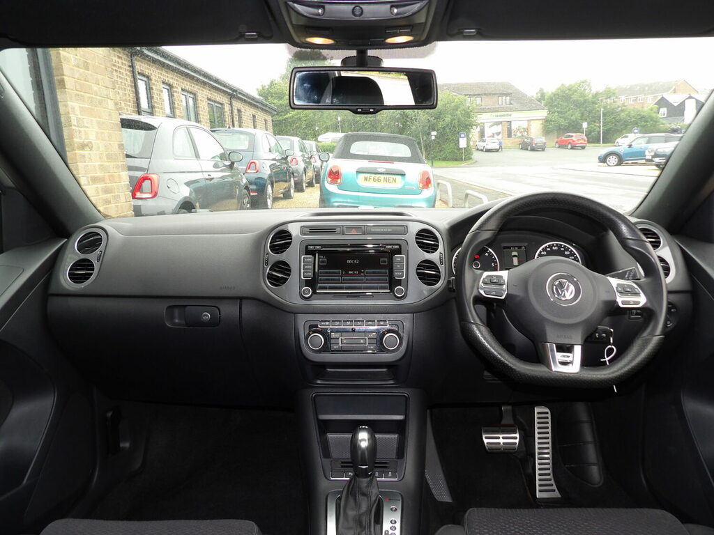 Volkswagen Tiguan 2.0 Tdi Bluemotion Tech Match  #8