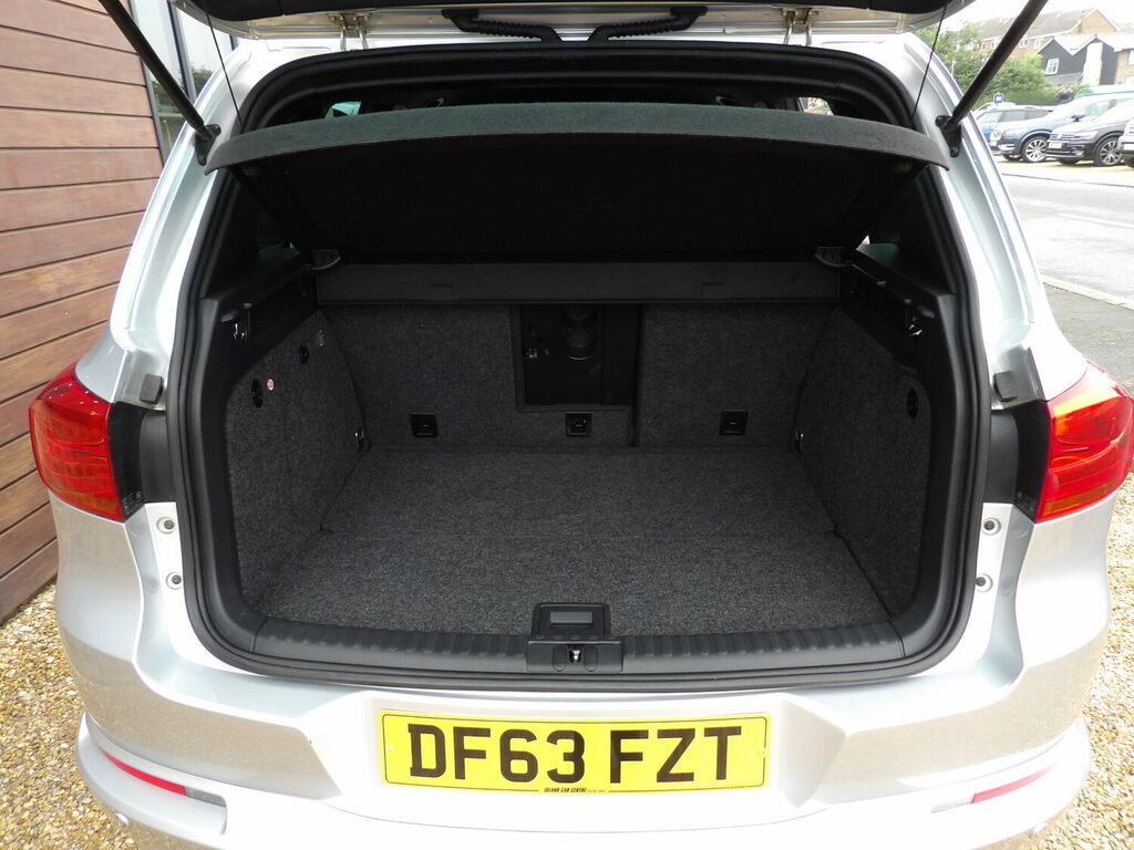 Volkswagen Tiguan 2.0 Tdi Bluemotion Tech Match  #7