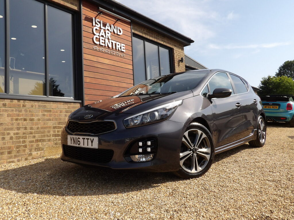 Kia Ceed Hatchback 1.6 Crdi Isg Gt-line Silver