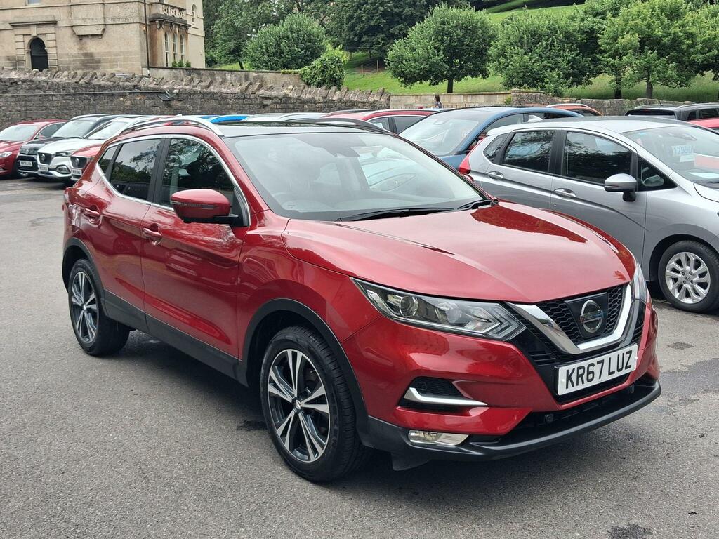 Nissan Qashqai 1.2 Dig-t N-connecta Euro 6 Ss Red