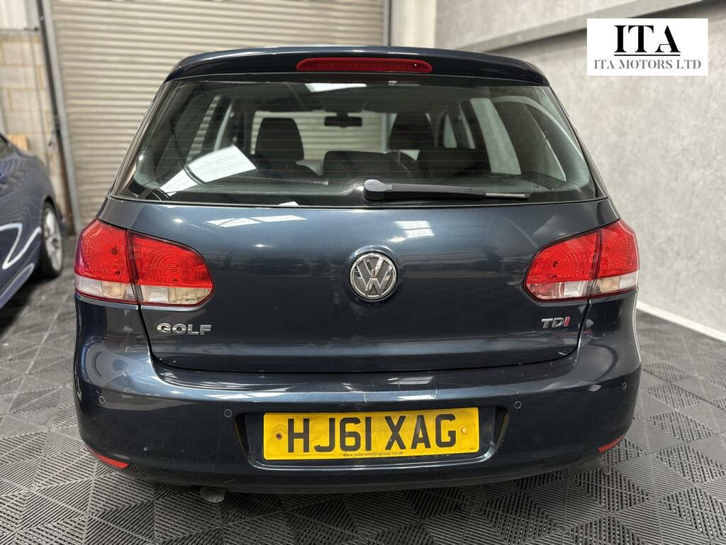 Volkswagen Golf 2011 1.6 Tdi Bluemotion Tech Se Cabriolet Dies White #8
