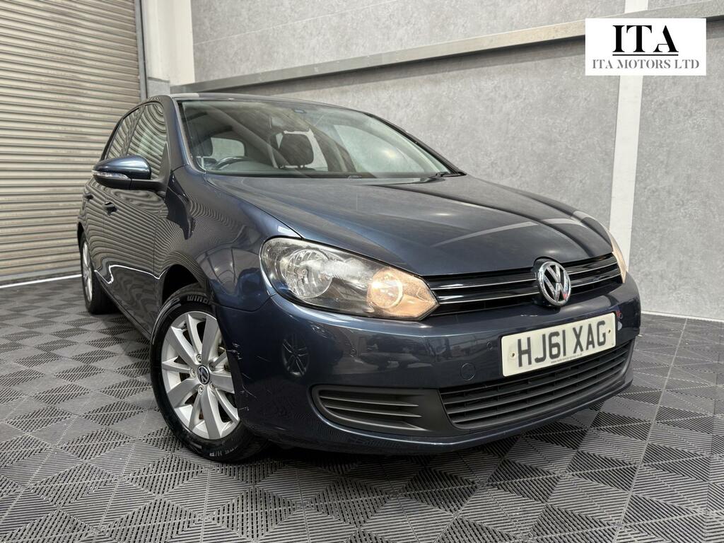 Volkswagen Golf 2011 1.6 Tdi Bluemotion Tech Se Cabriolet Dies White #1