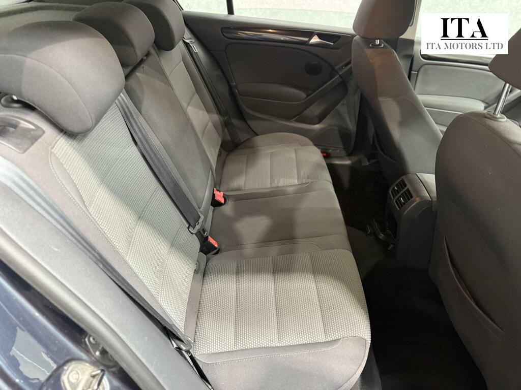 Volkswagen Golf 2011 1.6 Tdi Bluemotion Tech Se Cabriolet Dies White #12