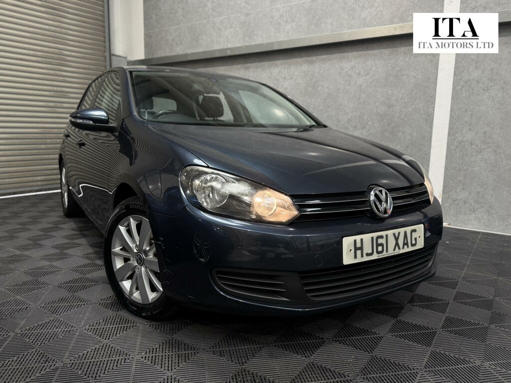 Volkswagen Golf 2011 1.6 Tdi Bluemotion Tech Se Cabriolet Dies White #3
