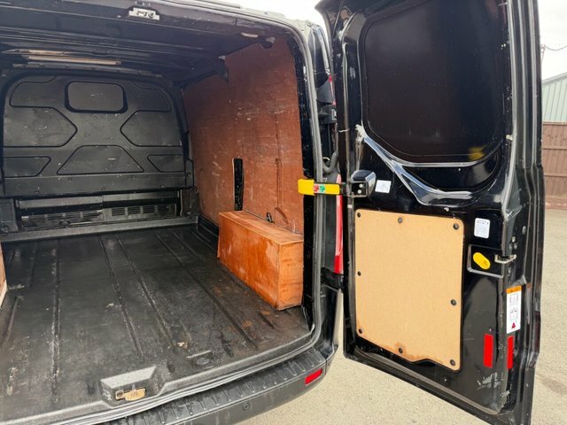 Ford Transit Custom 2018 2.0 280 Limited Pv L1 H1 129 Bhp White #25