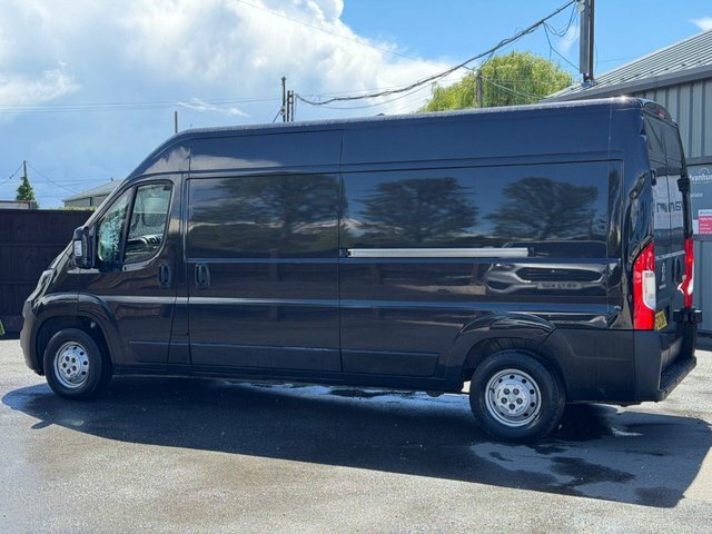 Peugeot Boxer 2.2 Bluehdi 335 Professional Panel Van Grey #3
