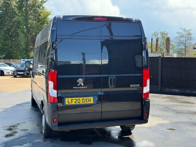 Peugeot Boxer 2.2 Bluehdi 335 Professional Panel Van Grey #4