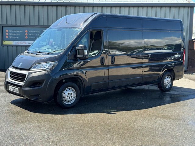Peugeot Boxer 2.2 Bluehdi 335 Professional Panel Van Grey