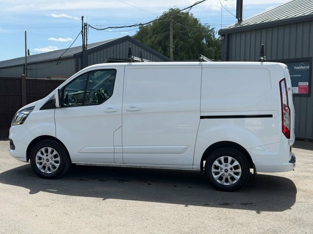 Ford Transit Custom 2.0 300 Ecoblue Limited Panel Van Manua WR20OVE White #2