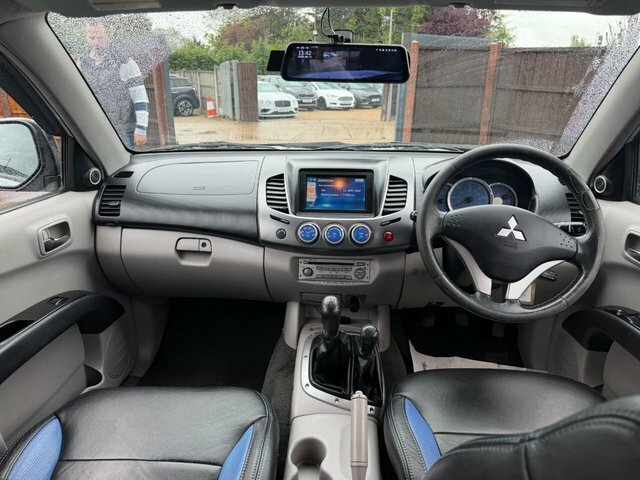 Mitsubishi L200 2.5 Di-d Warrior 2008 Blue #11