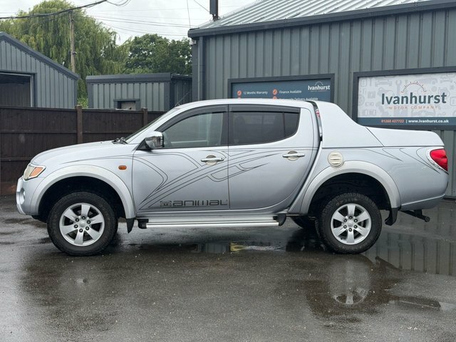Mitsubishi L200 2.5 Di-d Animal Pickup 4Wd 236 Silver #2