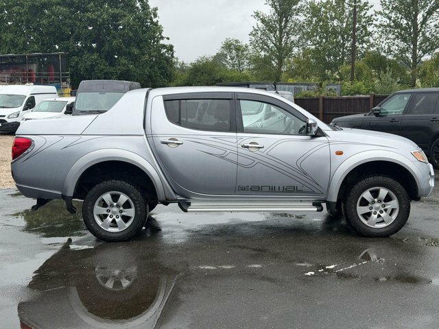 Mitsubishi L200 2.5 Di-d Animal Pickup 4Wd 236 Silver #6