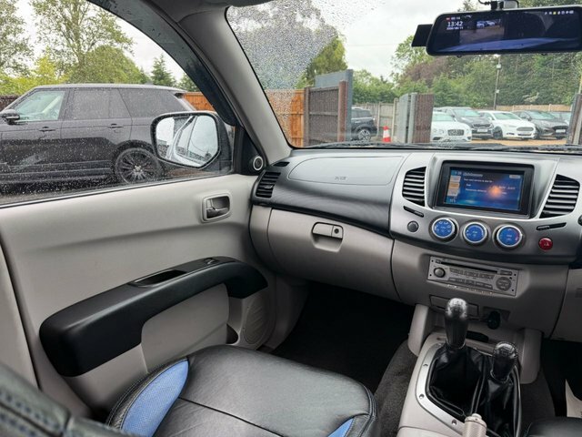 Mitsubishi L200 2.5 Di-d Warrior 2008 Blue #14
