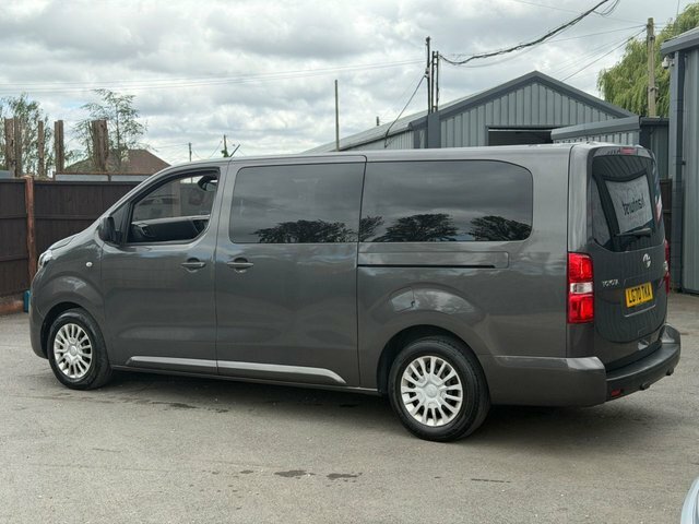 Toyota Proace Verso 2.0D Shuttle Long Mpv Lwb Euro 6 Grey #3
