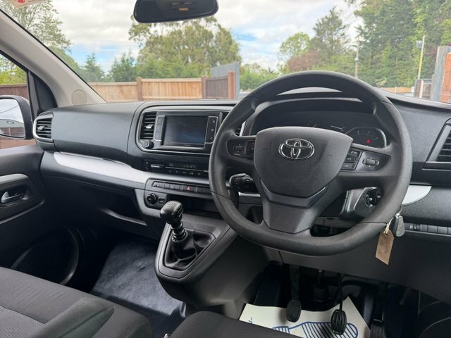 Toyota Proace Verso Shuttle Medium Mpv Grey #18