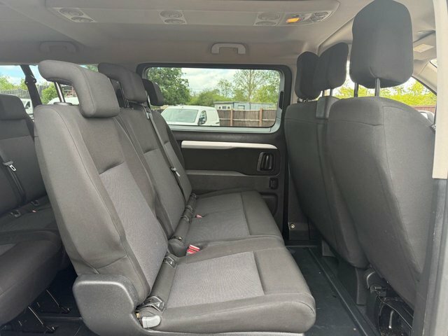 Toyota Proace Verso Shuttle Medium Mpv Grey #10