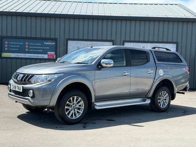 Mitsubishi L200 2.4 Di-d Dc Barbarian Pickup Double Cab CV18TKA Grey #2