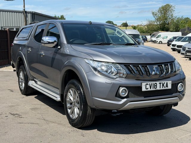 Mitsubishi L200 2.4 Di-d Dc Barbarian Pickup Double Cab CV18TKA Grey #4