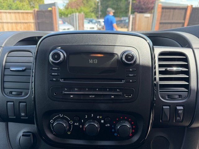 Vauxhall Vivaro Panel Van 1.6 Cdti 2900 Ecoflex 2016 White #14