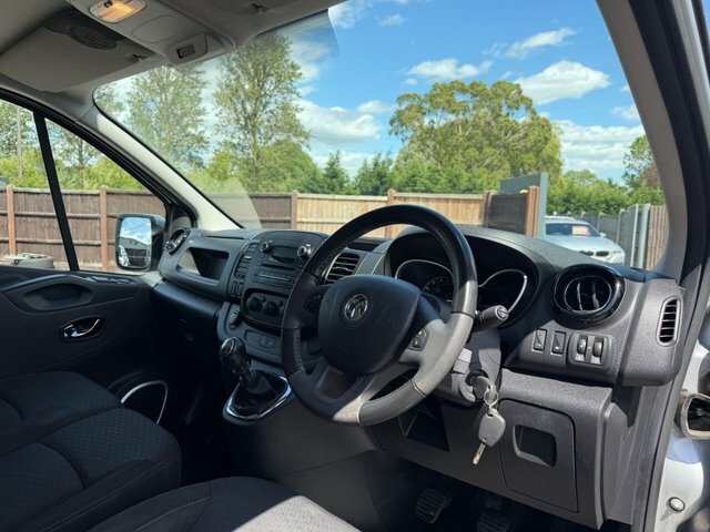 Vauxhall Vivaro Panel Van 1.6 Cdti 2900 Ecoflex 2016 White #10