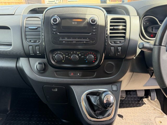 Vauxhall Vivaro Panel Van 1.6 Cdti 2900 Ecoflex 2016 White #13