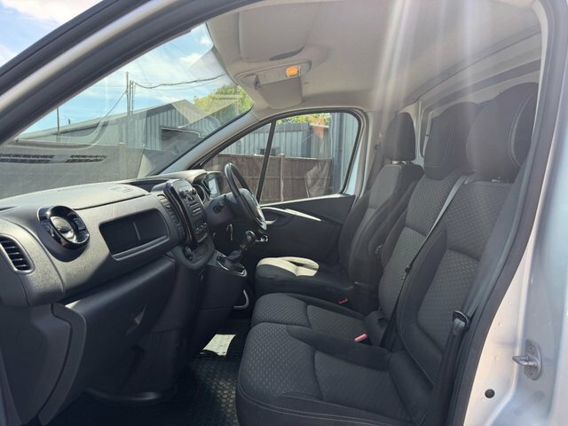 Vauxhall Vivaro Panel Van 1.6 Cdti 2900 Ecoflex 2016 White #18