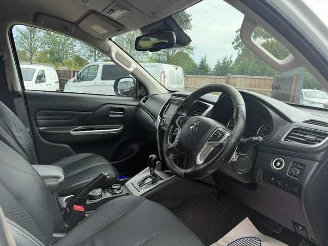 Mitsubishi L200 L200 Barbarian Di-d Black #16