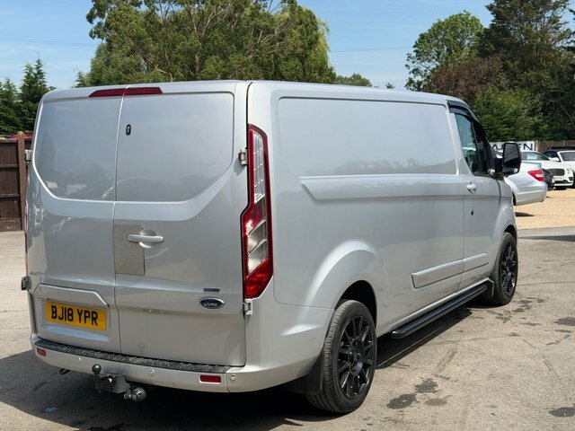 Ford Transit Custom 2.0 300 Ecoblue Limited Panel Van Manua BJ18YPR Silver #4
