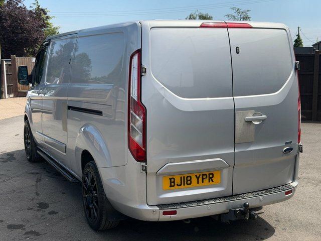 Ford Transit Custom 2.0 300 Ecoblue Limited Panel Van Manua BJ18YPR Silver #5