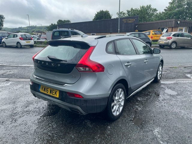 Volvo V40 Cross Country 2.0 D3 Pro Hatchback Euro 6 S S Silver #5