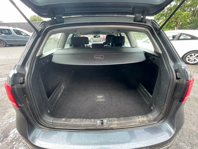 Volkswagen Passat 1.6 Tdi Bluemotion Tech Silver #13