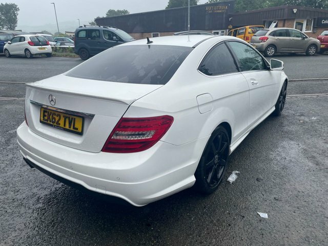 Mercedes-Benz C Class 2.1 C220 Cdi Blueefficiency Amg Sport Plus Coupe 2 EK62TVL White #5
